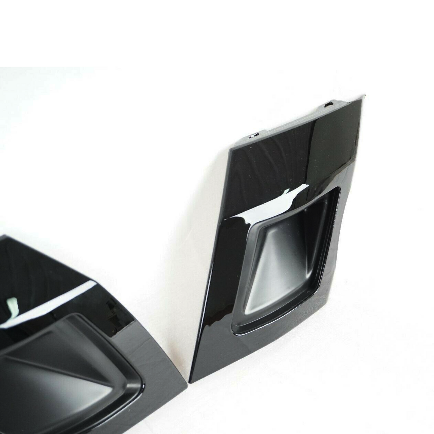 Land Rover Discovery 5 2017+ HSE Exhaust Trim Kit Gloss Black Dynamic Style - E202