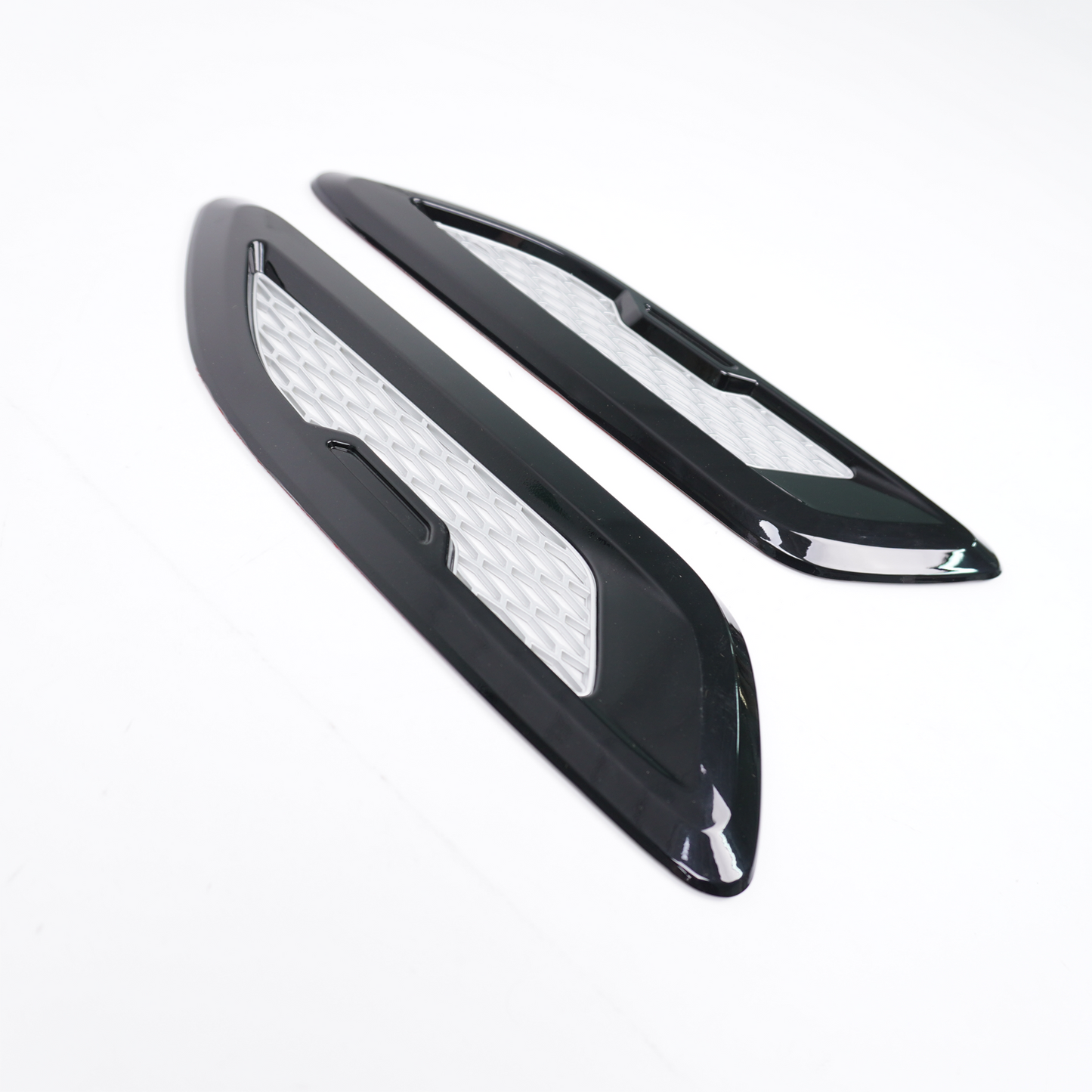 Dummy Bonnet Vents Dynamic Style Grilles Black / Silver for Range Rover Evoque 2011-2019 - E23