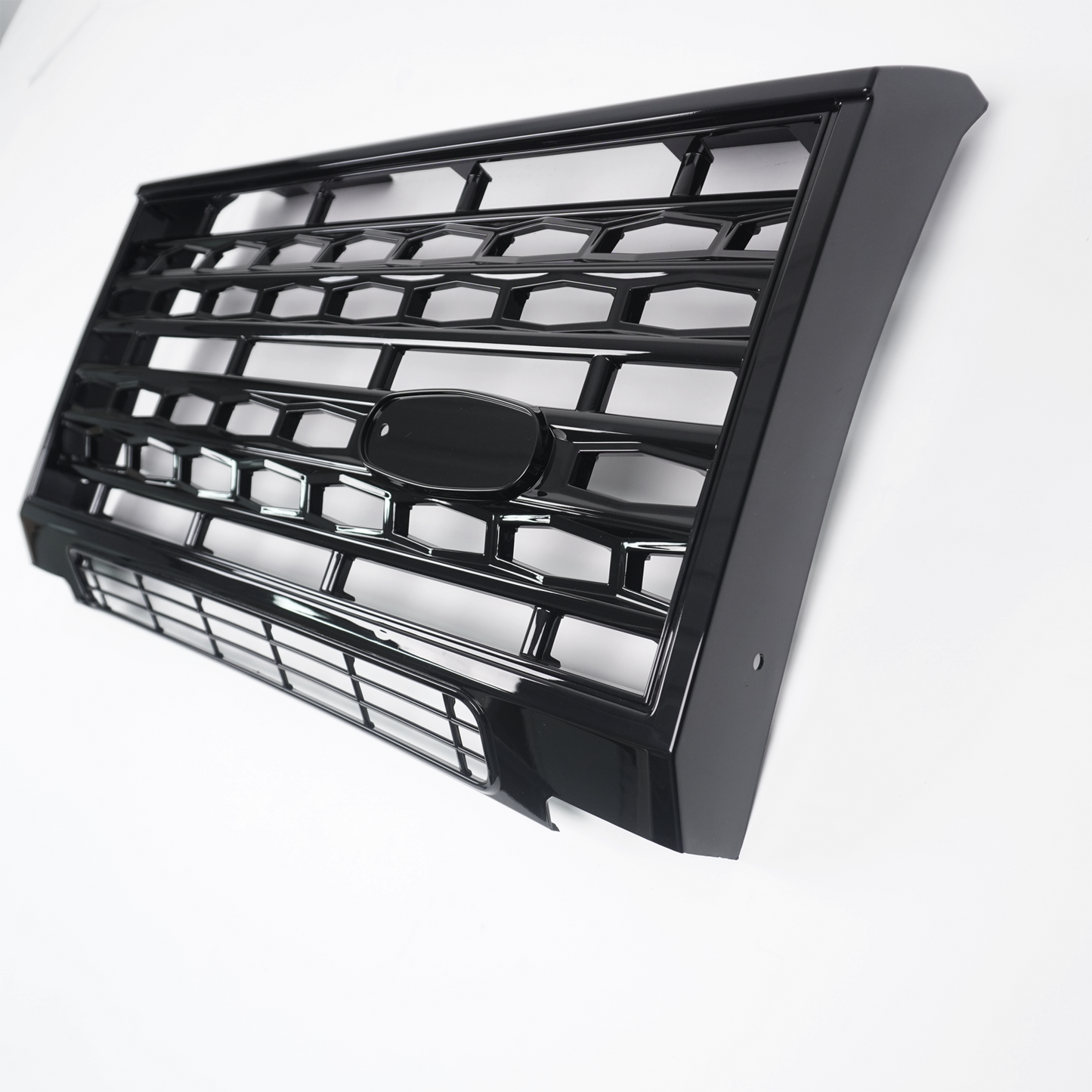 Adventure Edition Style Front Grille Gloss Black for Classic Defender - E500