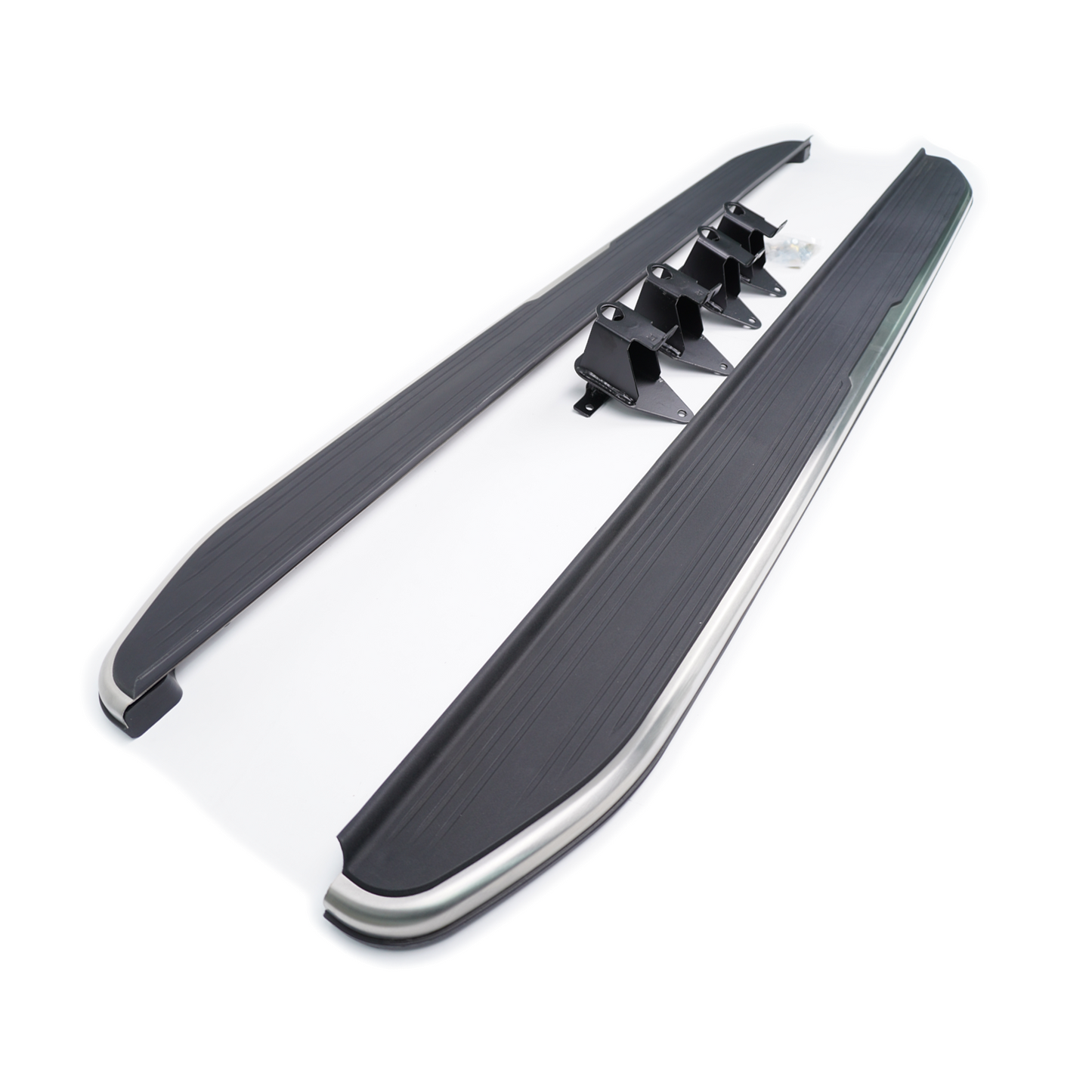 Range Rover Evoque Dynamic Aluminium Side Steps Running Boards Silver/Black - E63