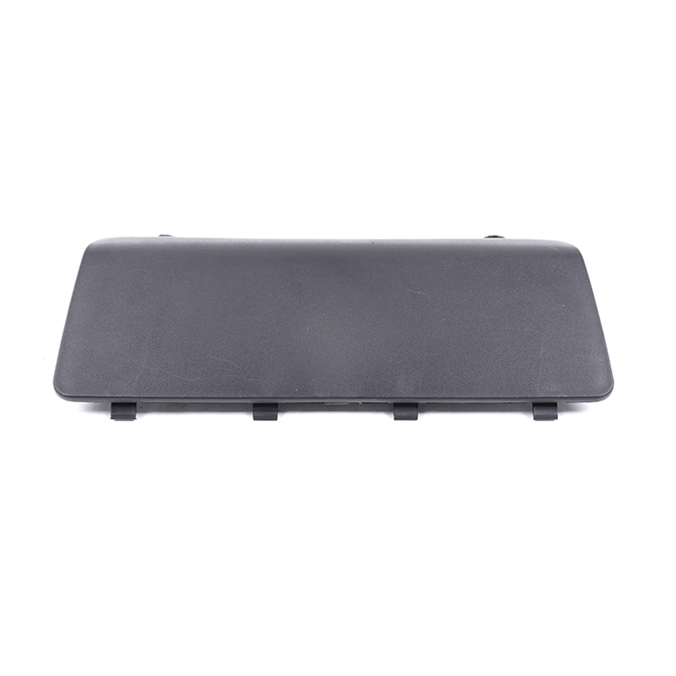 Discovery 3 & 4 Rear Bumper Towing Cover Trim & Clips - E806