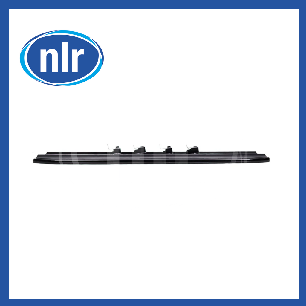 Black Aftermarket Side Steps For Land Rover Discovery Sport